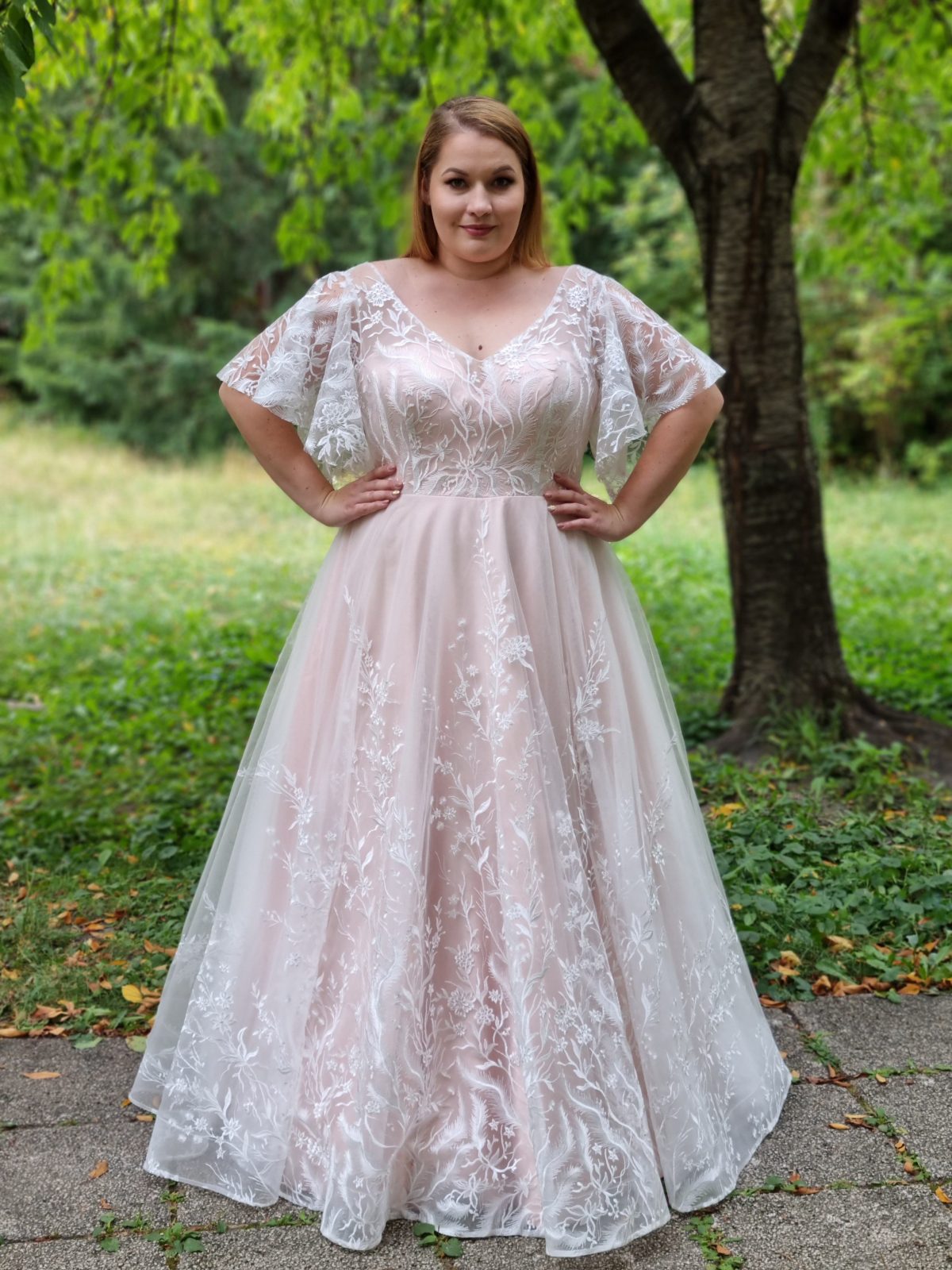 ARIEL plus size wedding dress - LASABINA Plus Size Bridal