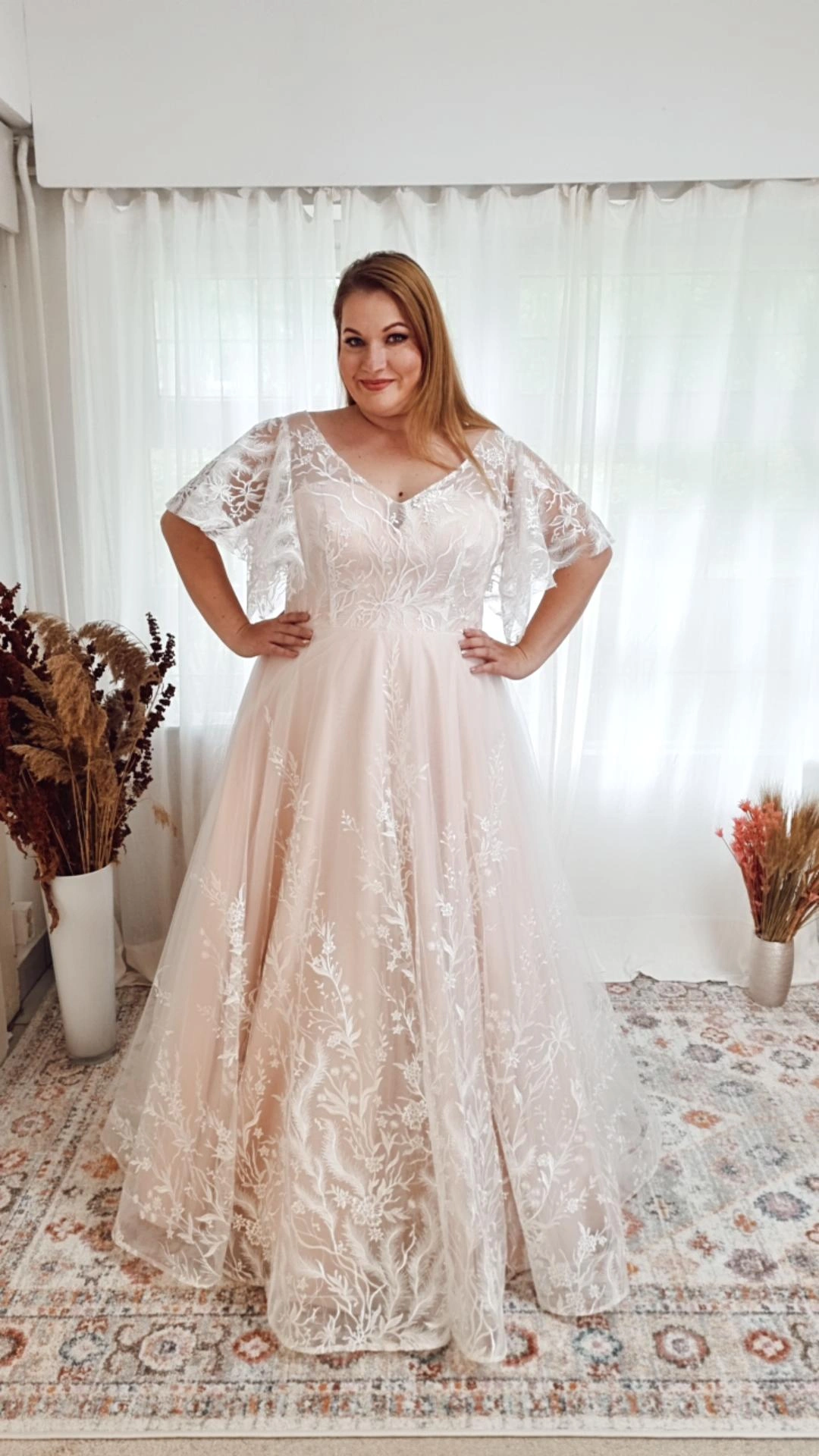 2022 Plus Size Wedding Dress Trends We Adore